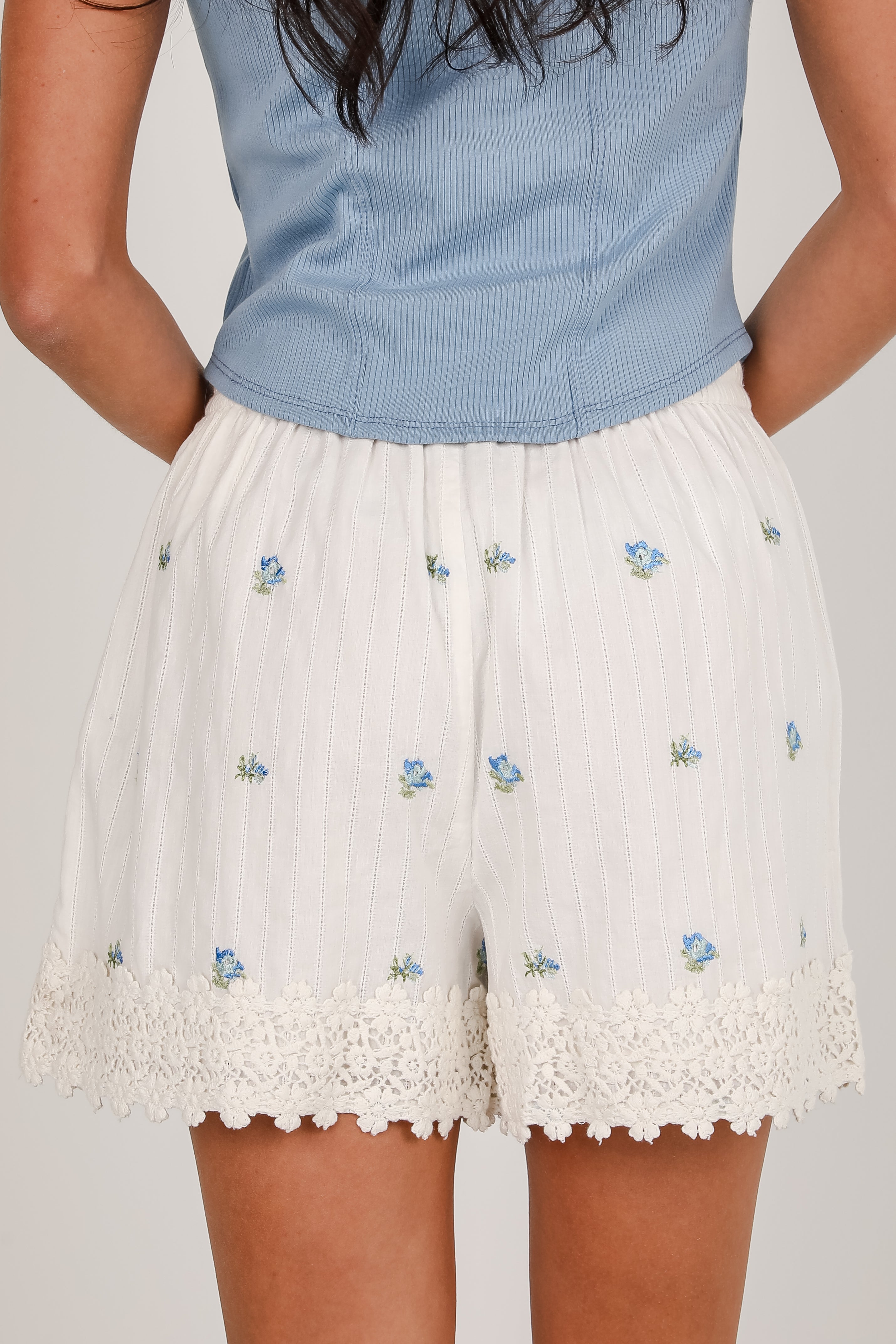 FINAL SALE - Look This Way White Floral Lace Shorts