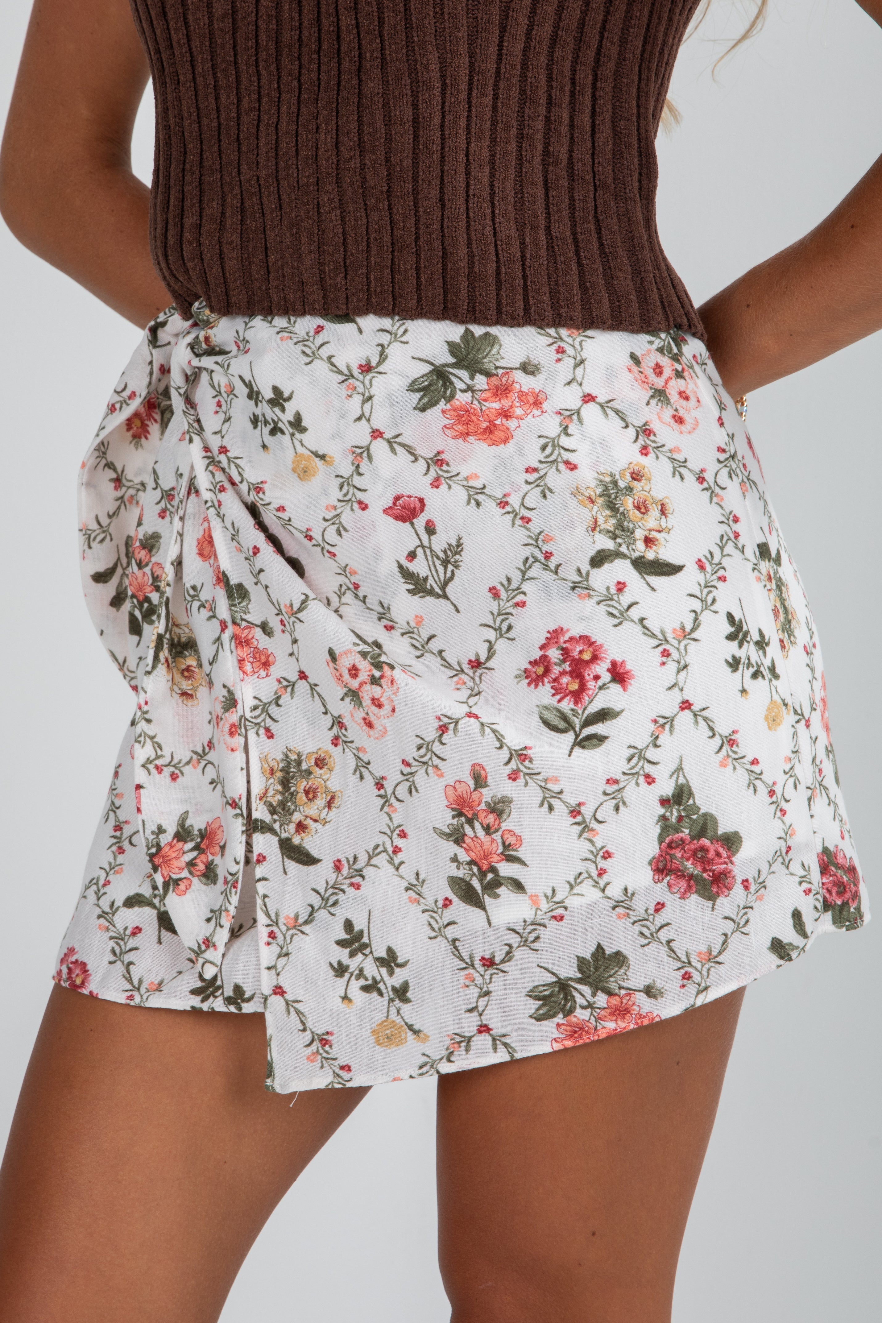 FINAL SALE - Never Too Late Natural Floral Skort