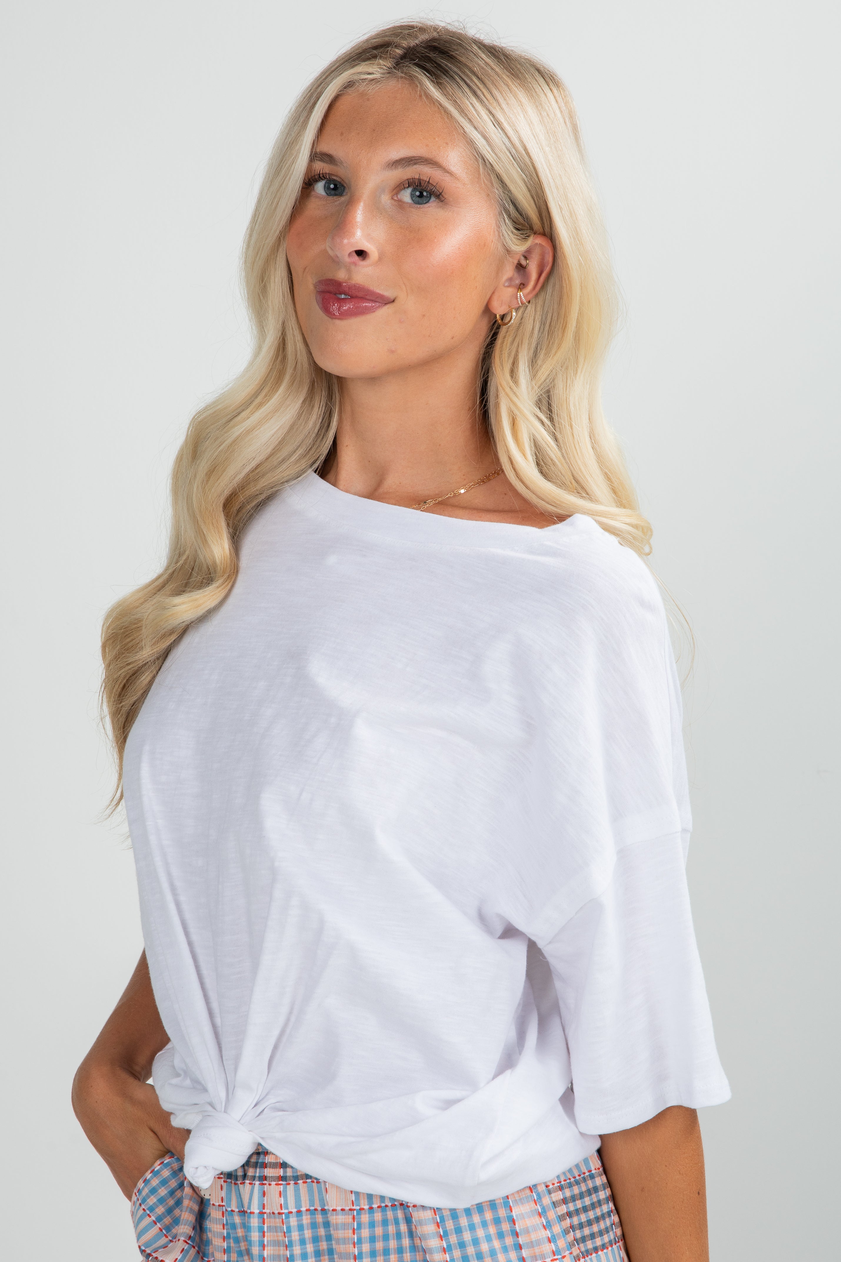 FINAL SALE - Abigail Everyday Short Sleeve Tee - DU DEAL